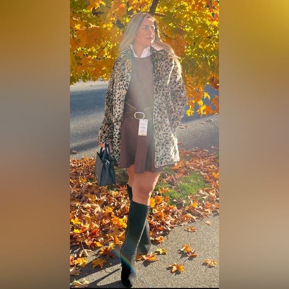 NWT Zara blogger fav Dress size M and L
🚨FIRM PRICE NO DISCOUNT - Picture 13 of 14